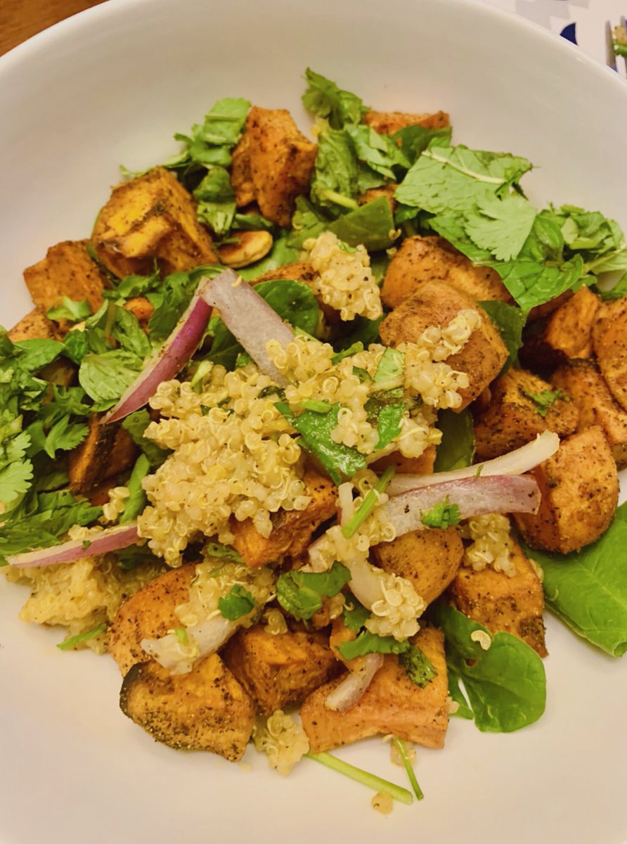 HeraJohal's tweet photo. Take the guess work out of dinner planning and check out the weekly dinner menu on  https://t.co/1wMIUbm7eQ  #weeklydinner #dinners #dinnertime #foodblog #foodblogger #foodie #foodiebeauty #foodies #foodcommunity #delishinapinch https://t.co/sw3BCPuqMI