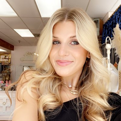 kaylanicole808's tweet photo. #NewProfilePic https://t.co/SpVDIr1eJA