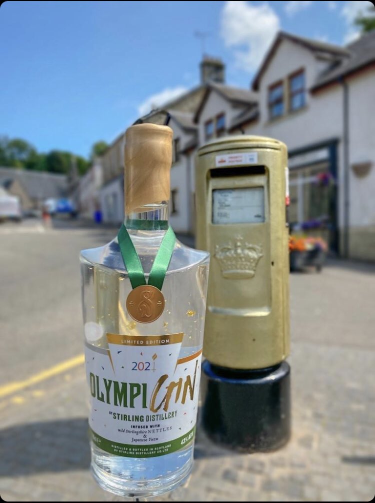 JudyMurray's tweet photo. Olympic Games.
Olympic Gin.
New from Stirling Distillery. #shoplocal ๐ช @olympics #goldpostbox @andy_murray @dunblaneinfo https://t.co/kbcjYZfNAv