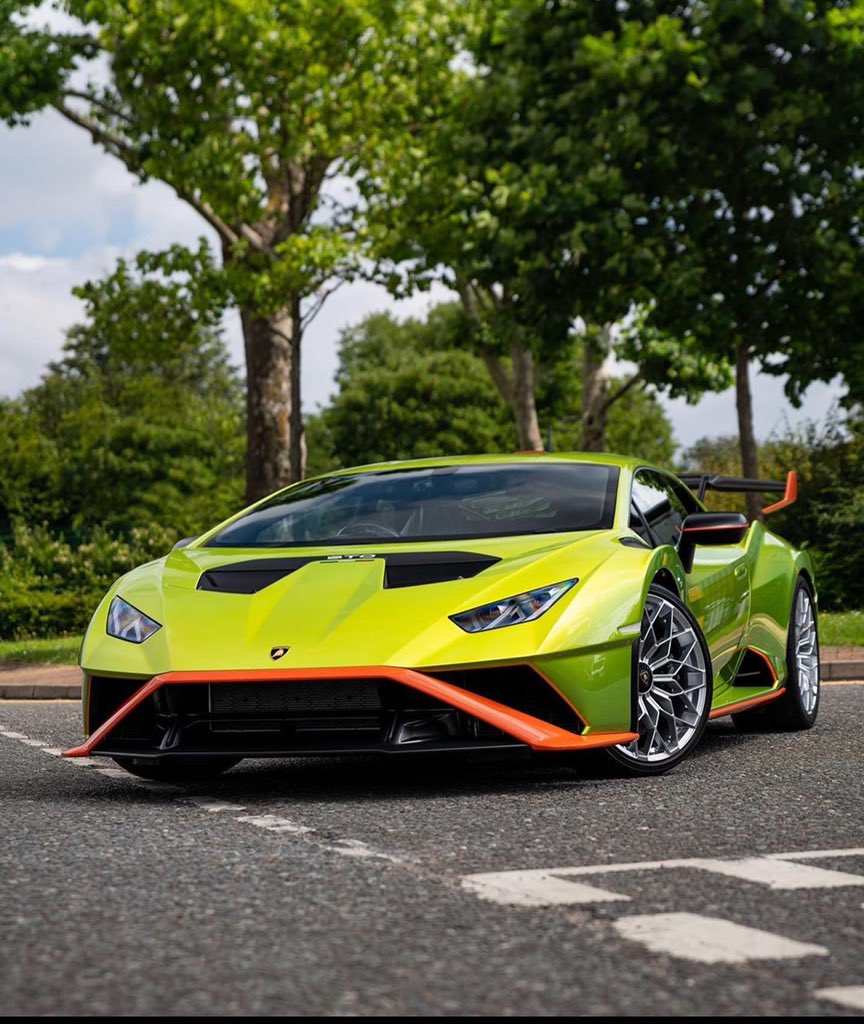 Exotics_Master's tweet photo. #Lamborghini Huracan STO
#TheSupercarSquad https://t.co/nImqSbaQhI