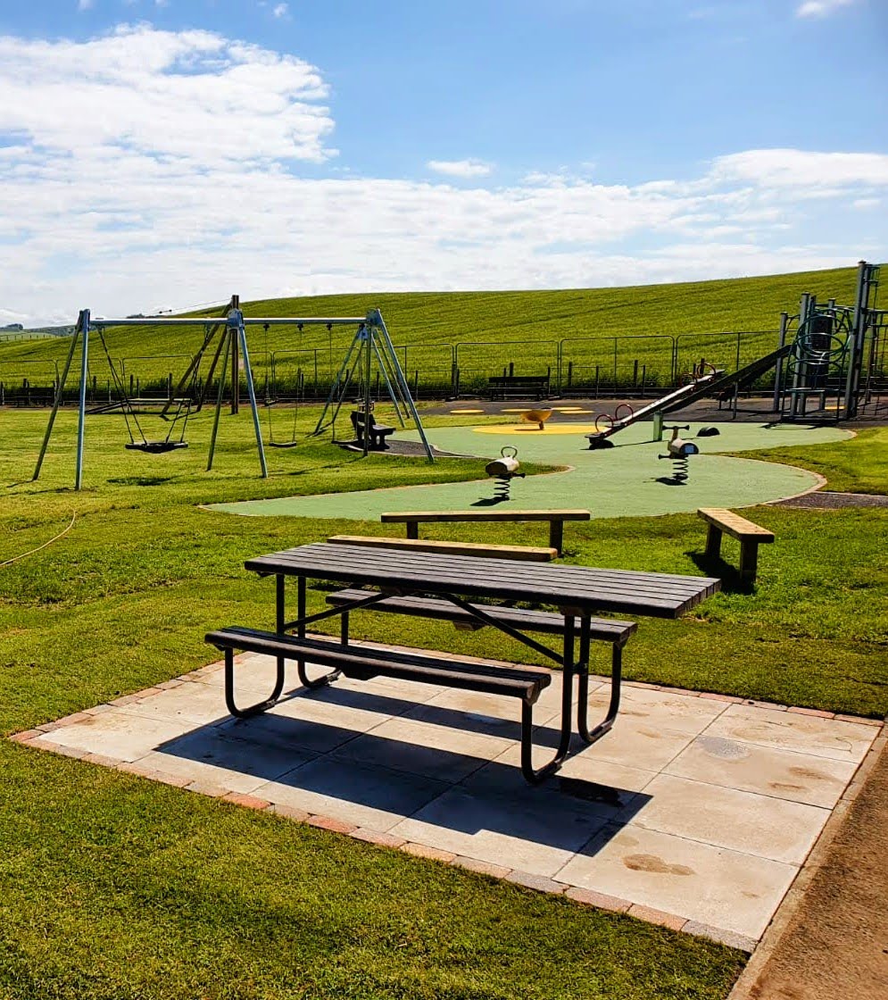 HawthornHeights's tweet photo. βοΈβοΈNEW PLAY AREAβοΈβοΈ
We are delighted to announce that Auchtertool Play Area for @FifeCouncil is now complete. This play area contains a variety of play opportunities including a trim trail and an aerial runway.
#designcreateplay #playarea #auchtertool #VisitScotland https://t.co/skt59NBMKM