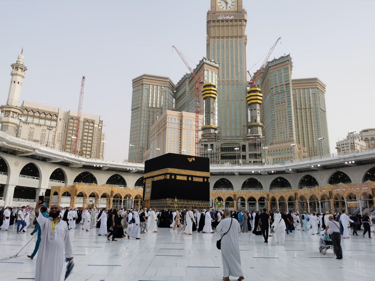 HaramainInfo's tweet photo. Pictures from Masjid Al Haram a few moments ago https://t.co/NzO9GdtcXK