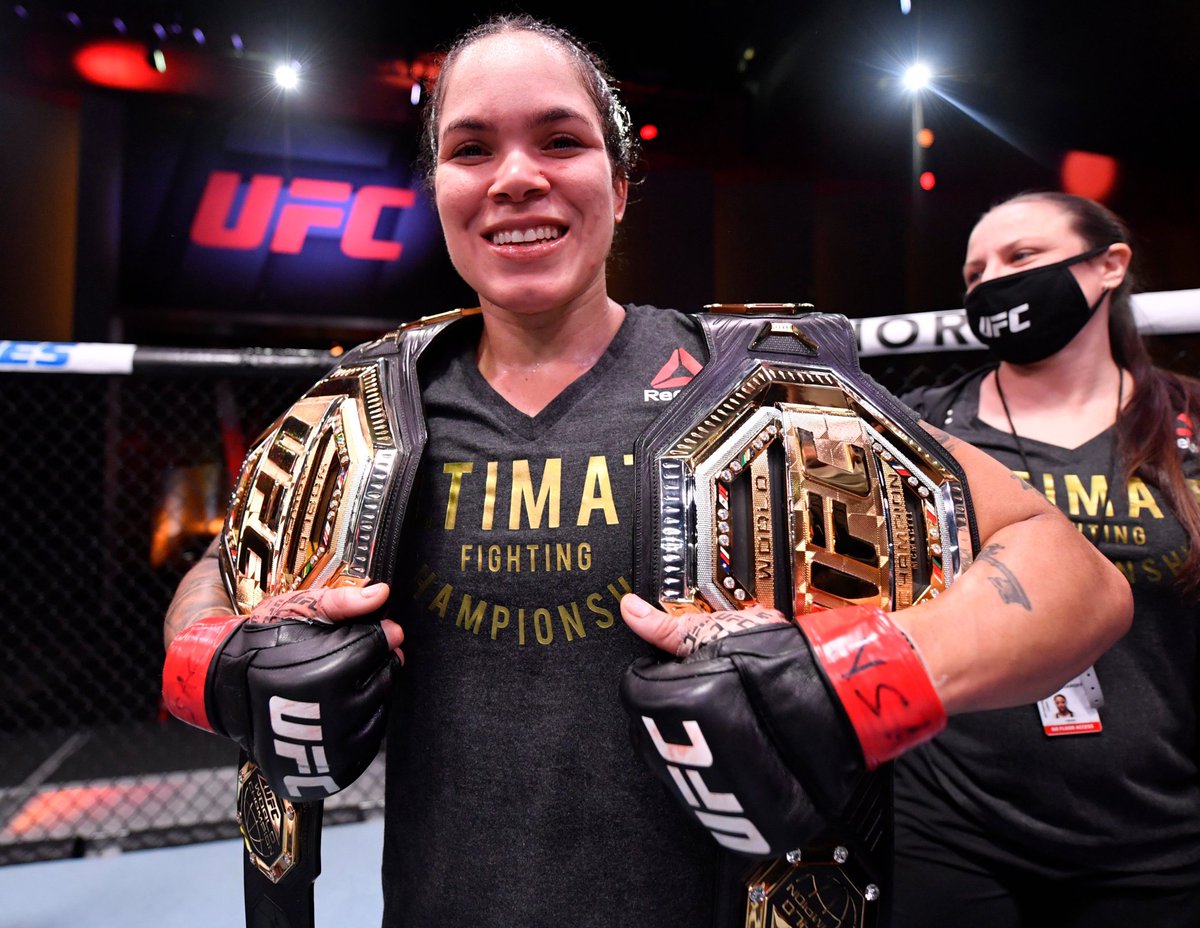 Amanda Nunes appreciation post! Looking forward to seeing her defend the title against Pena. She should be main event in my opinion - the disrespect is ridiculous https://t.co/lFa8BfXiaY