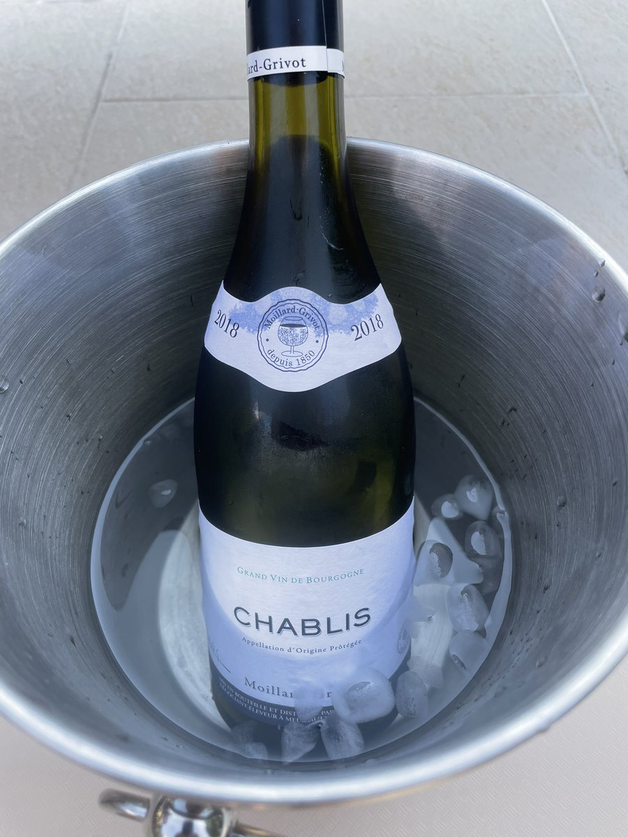 Voriontarie tweet media