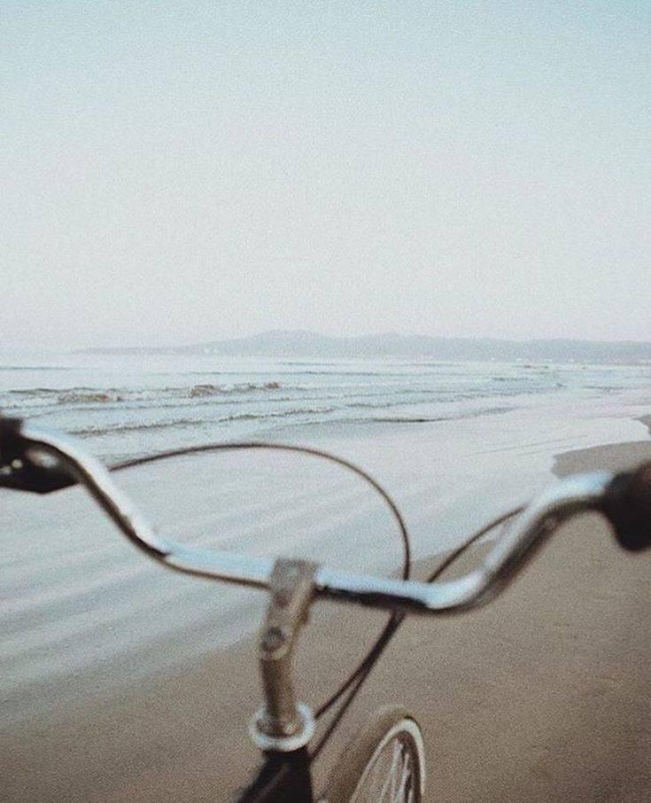 There are nights when I don't feel good about what I have done these past few months. Even though I knew in myself I've done enough. There will always be heavy times. But looking the other side, I still choose to move forward.

-Moon

original post | facebook.com/moonsevaliente…