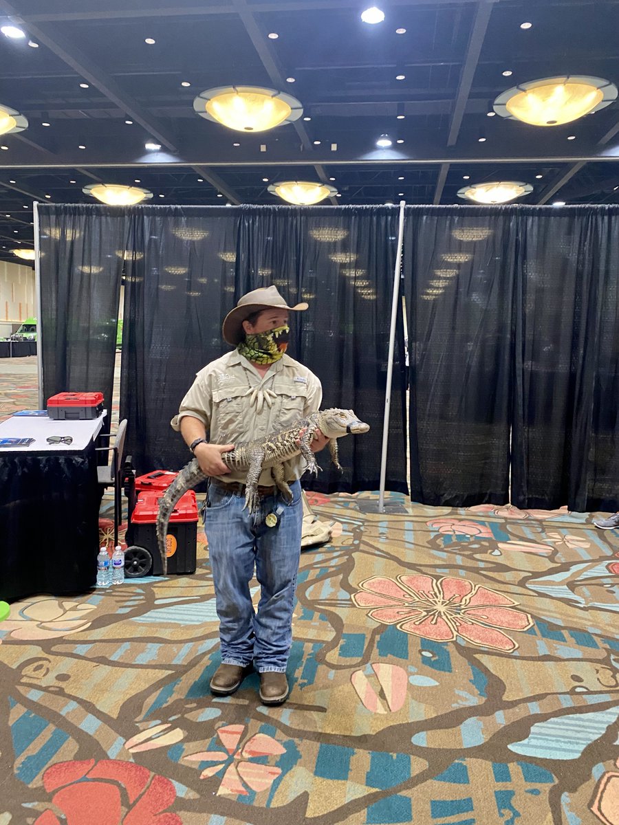 Look who showed up at our tradeshow yesterday!!  Gatorland ROCKS! 🐊  #SPCONV21 #Gatorland #Floridafun