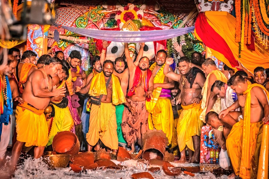 JagannathaDhaam's tweet photo. || ଅଧରପଣା ଉତ୍ସବ ||

#ରଥଯାତ୍ରା୨୦୨୧ #RathaJatra2021 https://t.co/wUlftd7rrh