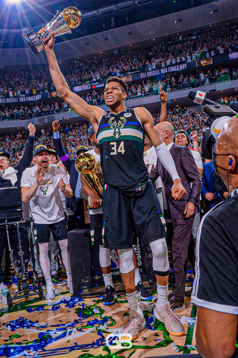 pasocerook's tweet photo. Y BIEN AMIGOS 🤘

Hoy tenemos un programa bien pasocerista: lo que dejó la final de la #NBA con Milwaukee Bucks campeón, nueva entrega de #CharlasTwNBA con @MILBucksARG, una previa TREMENDA de lo que será #Tokio2020 + https://t.co/sqnxqRNSih