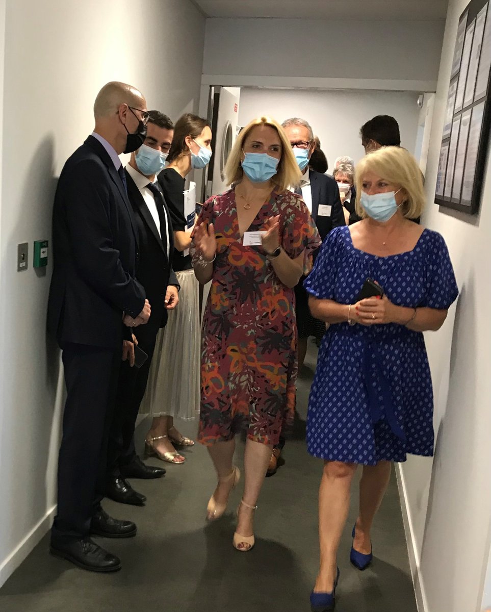 udsmaComm's tweet photo. 📢 Mme Brigitte BOURGUIGNON, Ministre déléguée auprès du Ministre des Solidarités et de la Santé, chargée de l’autonomie, nous a fait l’honneur de sa présence au Carré Santé Services, centre pluridisciplinaire mutualiste, unique sur le département. @BrigBourguignon @Sante_Gouv https://t.co/oSdKGsfBT6