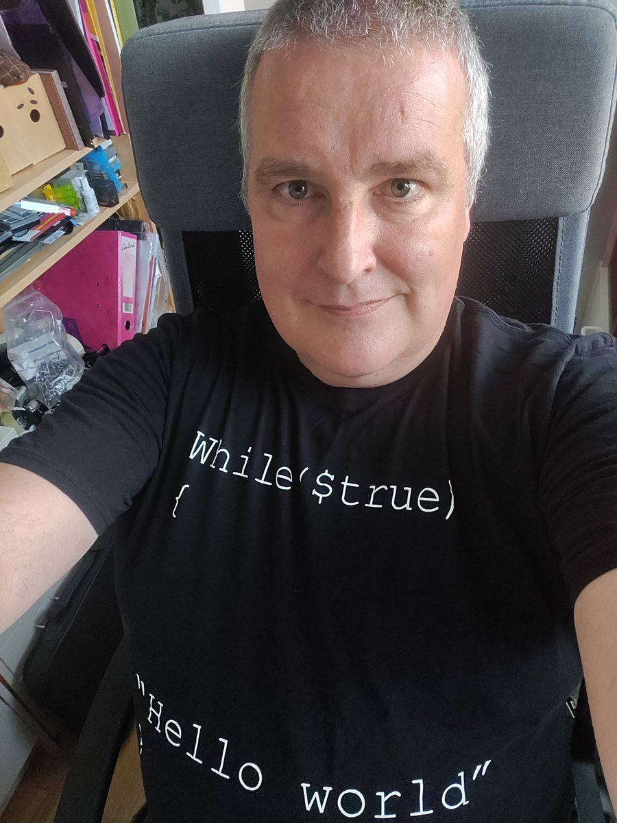 guyrleech's tweet image. T-shirt picked for presenting at today&apos;s @CitrixDeveloper #CitrixDevFocus event which starts in less than one of your Earth hours. Don&apos;t ask about the excess white space! 😀