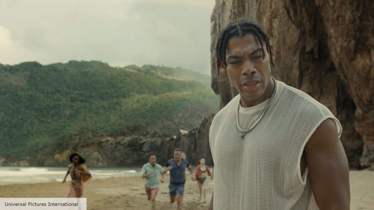 And the verdict is in! Here is our review of M. Night Shyamalan's  #OldTheMovie 

thedigitalfix.com/old/review