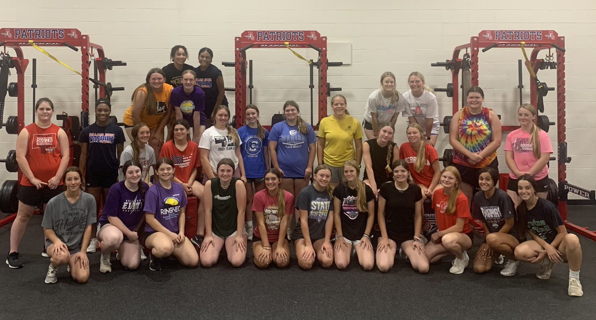 CoachK_retired's tweet photo. Today culminated our summer softball conditioning and training. We had upwards of 30-40+ girls in attendance everyday, arriving at sunrise 4x a week. The physical, mental, and social gains were tremendous and a result of their hard work and buy-in. Onto tryouts! @PatriotWeights https://t.co/Fb00KwdVzk