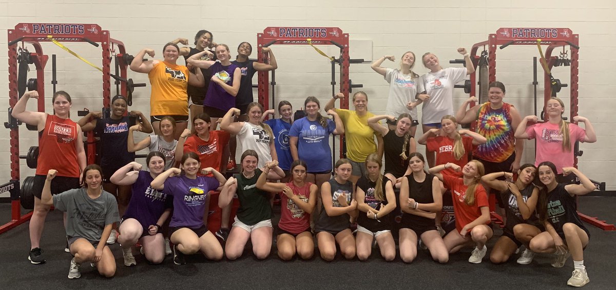 CoachK_retired's tweet photo. Today culminated our summer softball conditioning and training. We had upwards of 30-40+ girls in attendance everyday, arriving at sunrise 4x a week. The physical, mental, and social gains were tremendous and a result of their hard work and buy-in. Onto tryouts! @PatriotWeights https://t.co/Fb00KwdVzk