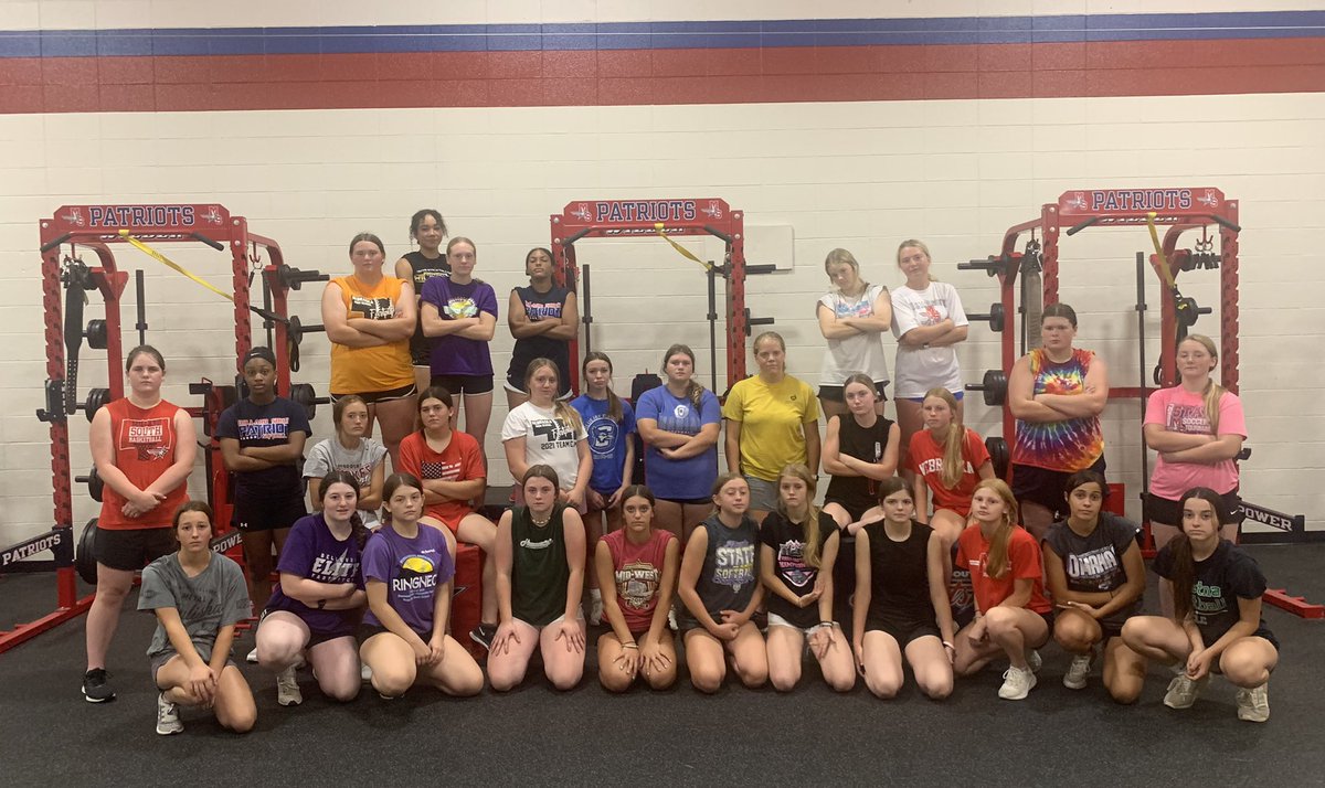 CoachK_retired's tweet photo. Today culminated our summer softball conditioning and training. We had upwards of 30-40+ girls in attendance everyday, arriving at sunrise 4x a week. The physical, mental, and social gains were tremendous and a result of their hard work and buy-in. Onto tryouts! @PatriotWeights https://t.co/Fb00KwdVzk