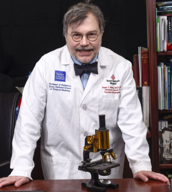 MMFlint's tweet image. I spoke with Dr. @PeterHotez about how we fight the avalanche of deadly misinformation about Covid, how he became the #1 target of anti-vaxxers, and the "people's vaccine" he and his colleagues are developing.

Apple: apple.co/3y0hcdF
Spotify: spoti.fi/2V2h2Un