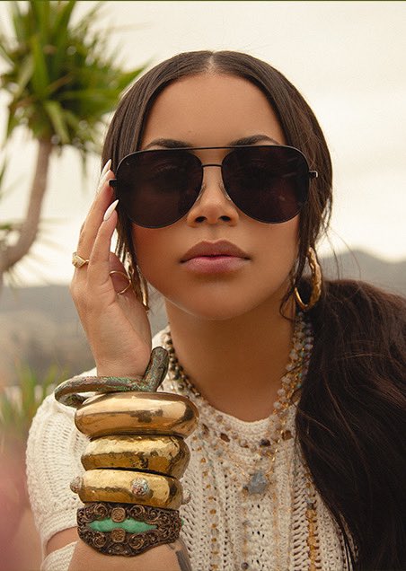 LaurenLSource's tweet photo. Lauren London for her #DiffEyeWear collection ๐ค https://t.co/daoo0BpqTP