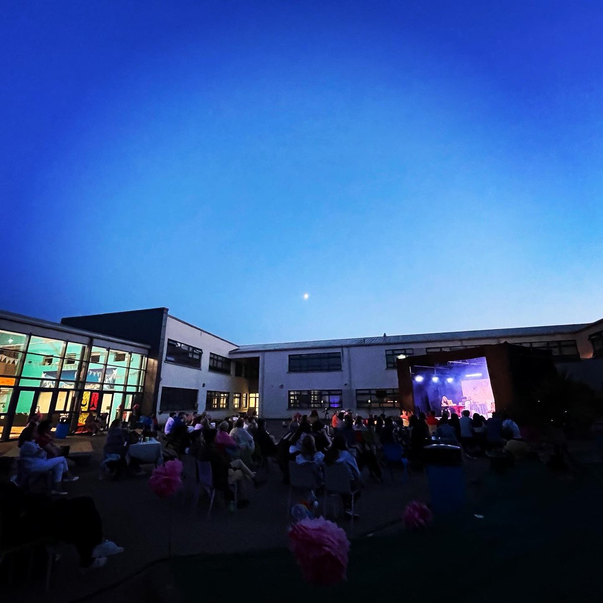 To the former &amp; current staff, former &amp; current pupils, parents of past &amp; present, music acts, playwrights, <a href="/Droichead_Arts/">Droichead ArtsCentre</a>, <a href="/TheLirAcademy/">The Lir Academy</a>, <a href="/KoffeeLtd/">The Koffee Kart Ltd</a> &amp; the weather gods - thank you for a very special week. 

🎶 🎭 ☀️ 🍦
