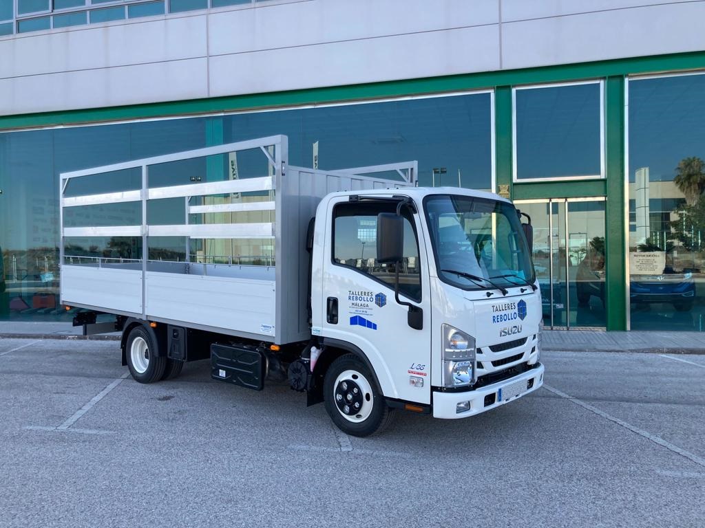 Hoy hacemos entrega de este <a href="/ISUZUEspana/">ISUZU España</a> L35-H ADAPTOR con el que Talleres Rebollo Málaga renueva sus vehículos. A disfrutarlo‼️