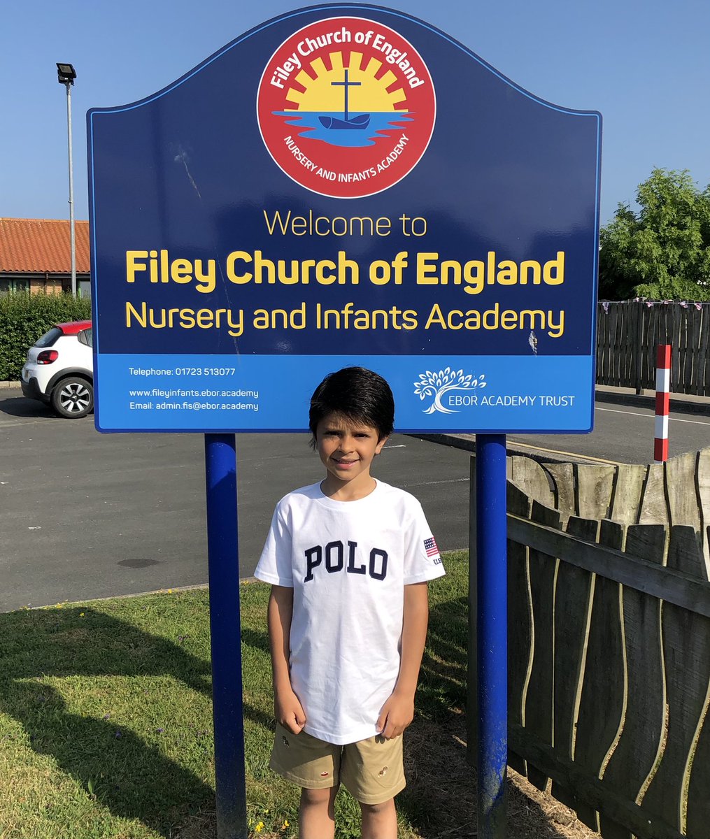 CusickHadeel's tweet image. Our boy is off to school leavers party 🥳

Goodbye year 2 👋@FileyInfants 
Hello year 3 at juniors school in September 💙