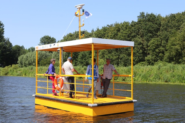 #Groenkunjezelfdoen <a href="/NGShipyards/">NG Shipyards</a> Vanmiddag opende wethouder <a href="/HeleenHooij/">Heleen Hooij</a> samen met <a href="/joopveenis/">joopveenis</a> van #thefuturemobilitynetwork het 1e  elektrische, autonome (nu nog bemande) pontje van #Nederland. Hulde aan <a href="/gem_teylingen/">Gemeente Teylingen</a> voor deze visie en (deel) financiering. Het was genieten....