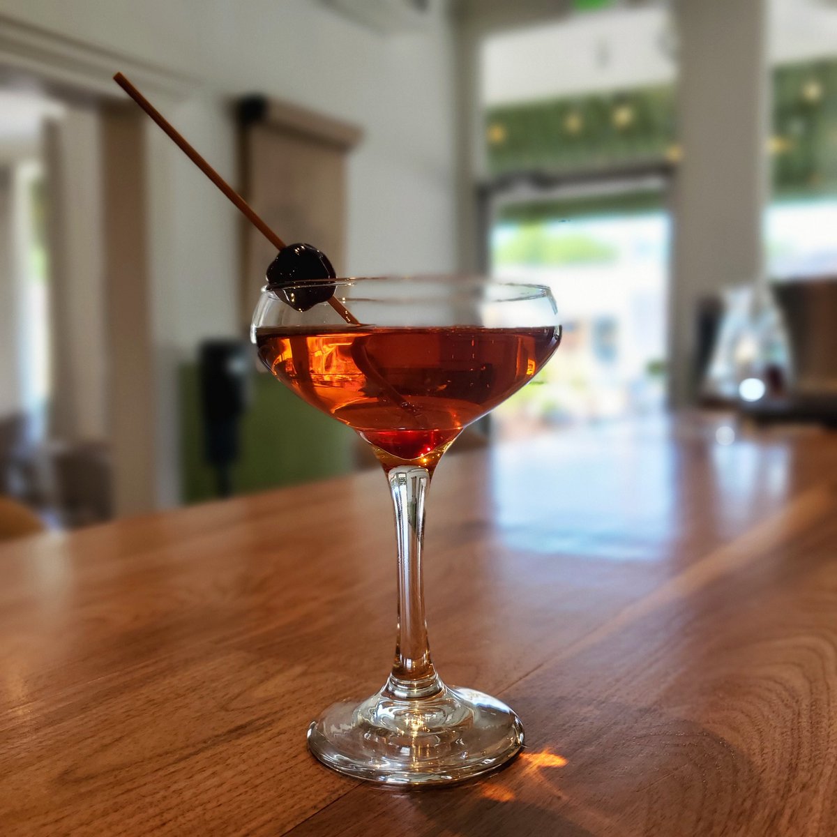 BellacafeG's tweet photo. Our Manhattan is a must! 🍸

Come enjoy one of our signature crafted cocktails at the bar where seating is first come first serve. No reservations needed for these seats!

#kentuckyproud #supportlocalky #teamkentucky #lexingtonky #sharethelex 
#bellacafeandgrille #chevychase https://t.co/fqzosmv6Kb