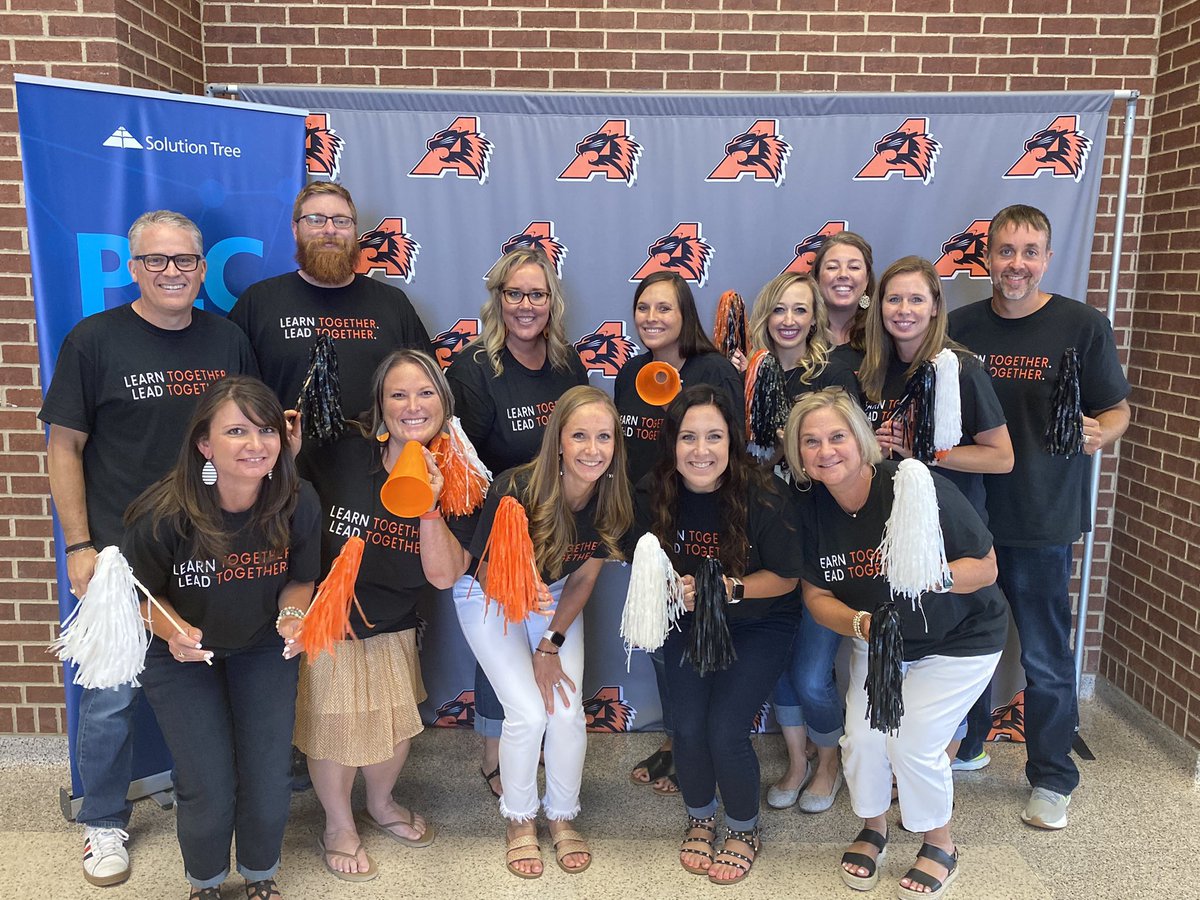 MrsDearman's tweet photo. Itโs been a great week of learning! #atPLC #growinggreatness #codercats https://t.co/3KR4O00kJ9
