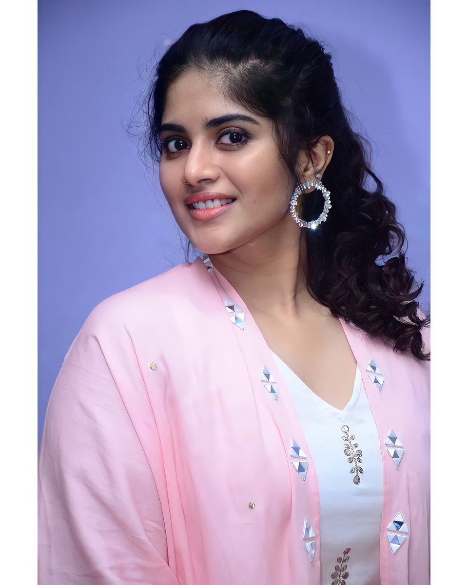 megha_santu's tweet photo. #advancebirthday queen  #meghaakash 😍 mam 🙏 #96daystogo  🤩 @akash_megha https://t.co/xck0NDYU16