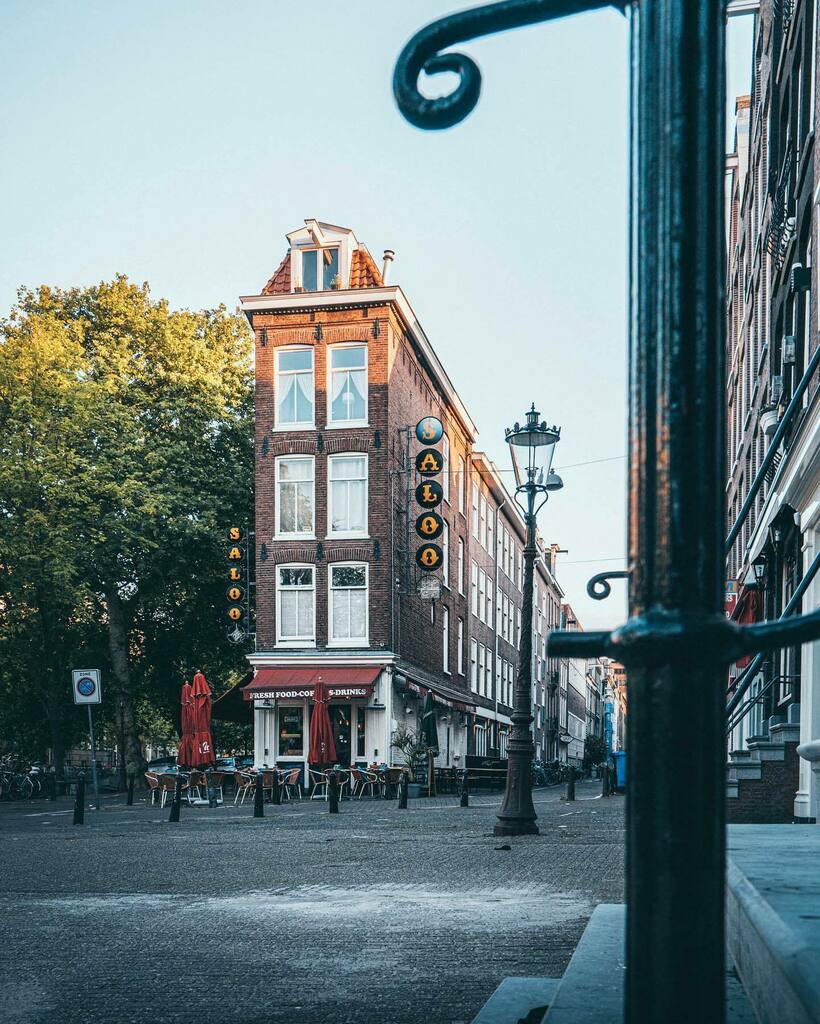 bengoesplaces's tweet photo. One of my favorite street corners in Amsterdam. #amsterdam
#amsterdamworld
#amsterdamcity
#yumsterdam
#amsterdamview
#amsterdamgram
#living_netherlands
#living_europe
#living_destinations
#bestofnetherlands
#super_holland
#theweekoninstagram
#thisweekon… https://t.co/4Ig65ULGnQ https://t.co/1XbCMagKgw