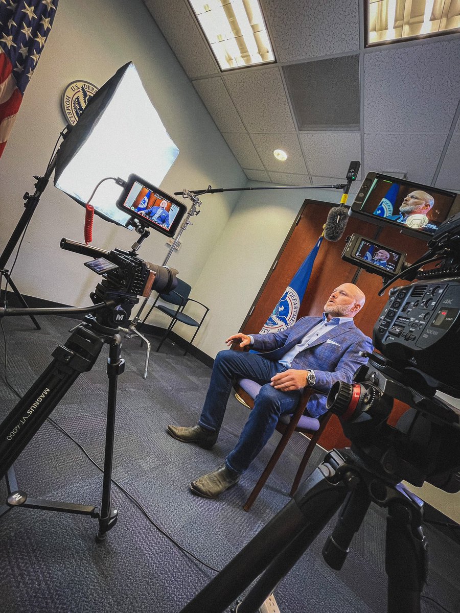 TimSarquis's tweet image. New documentary in the works for @ABC30 and @localish.

Production day 2 of ???
Project: To be announced. 
Interview subjects: The Feds.