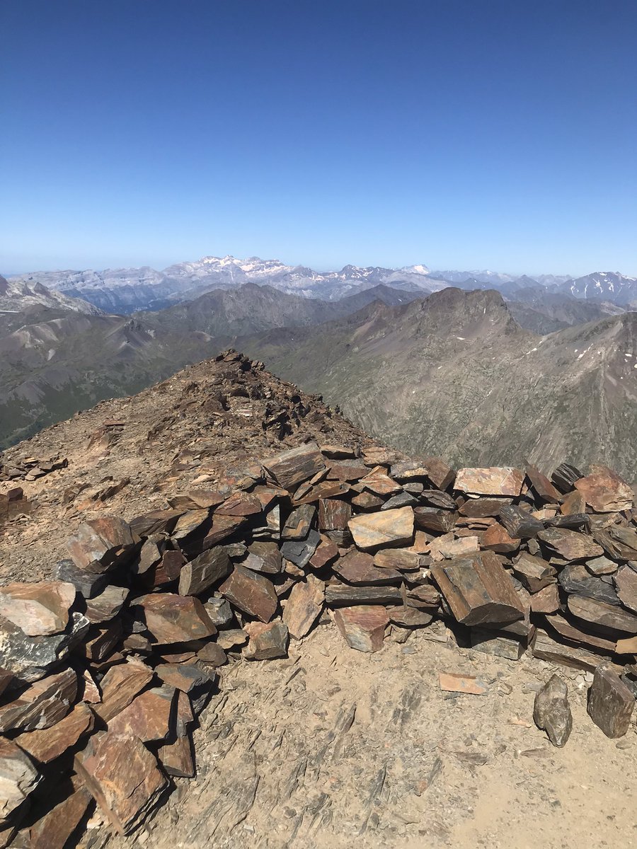 Carlos Buisán tweet media