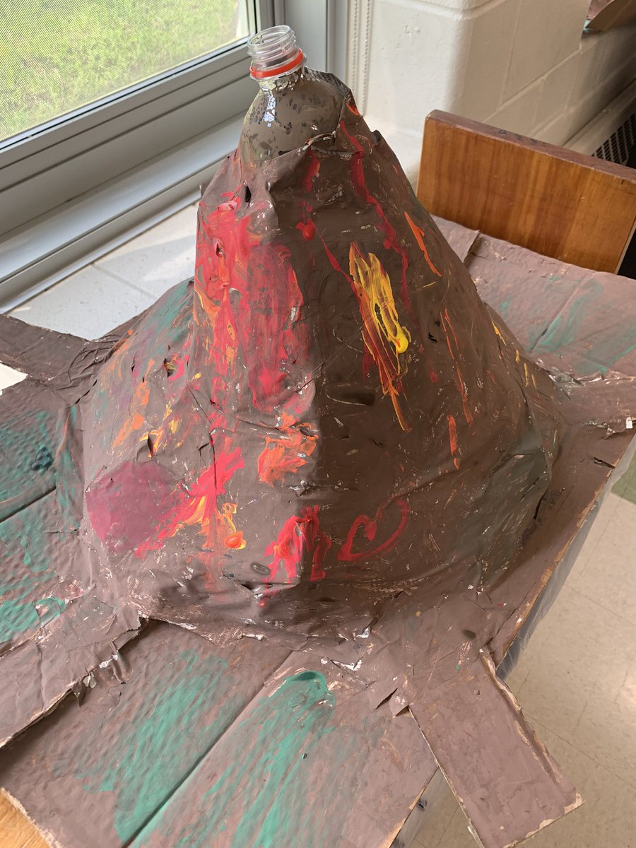 TeachTechSassy's tweet photo. Earth Science week! We learned about volcanoes 🌋 and created our own! Tomorrow we watch them erupt! @mansd_nh @SouthsideMidSch #STEMeducation https://t.co/J0QVXrHOwe