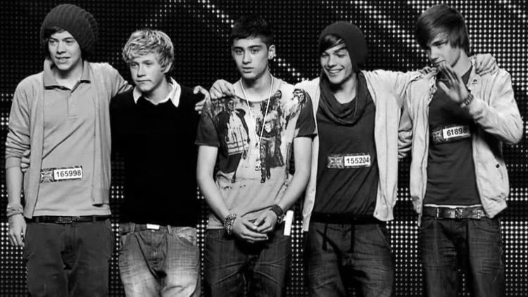 ryetoastwhy's tweet photo. Thank you for the amazing 11 years
Thank your for the memories
Thank you for the love
Thank you for making us happy
Thank you Harry
Thank your Liam
Thank you Niall
Thank you Louis
Thank you Zayn
Thank you One Direction 
Thank you for everything #11YearsOfOneDirection https://t.co/J8AHMDATbH
