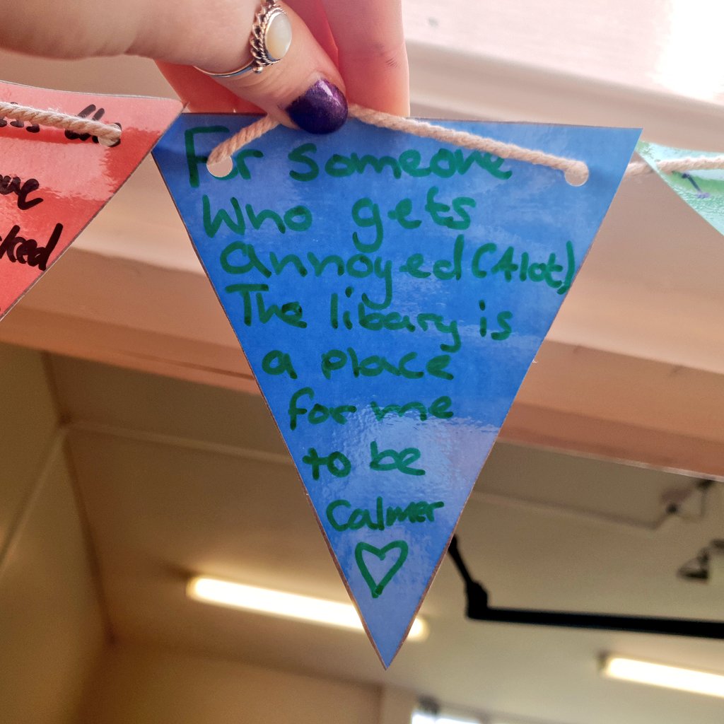 LaurenAspery's tweet image. Thinking back to my final day as a school librarian last week, when a student suggested making bunting full of reasons to love the library.

This was the result:

&quot;For someone who gets annoyed (a lot) the library is a place for me to be calmer ❤&quot;

#LifeChangingLibraries 📚