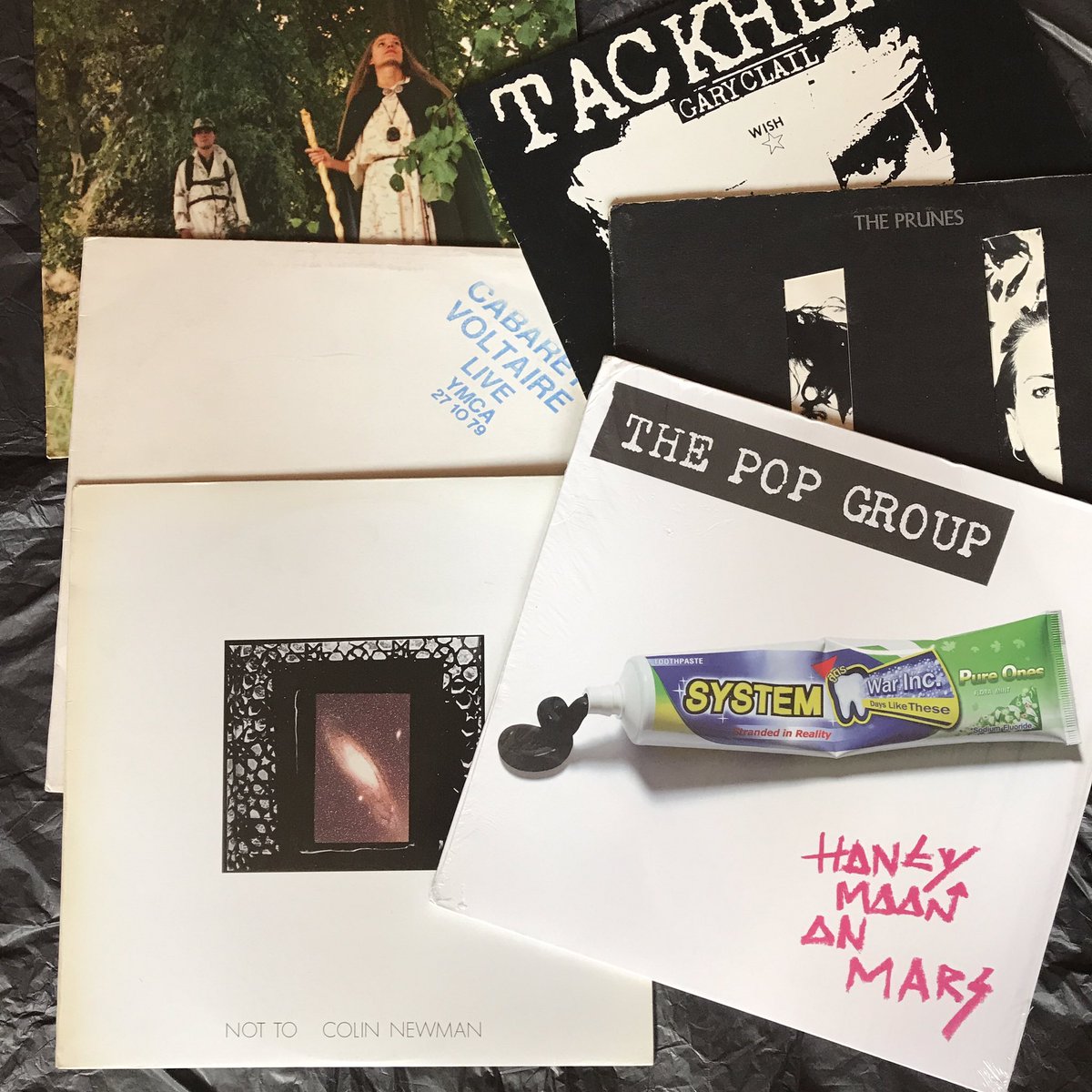 Slipped into 2nd hand shop today and scored quite a haul for less than 2 new albums. Basically filling in gaps but pleased. Tackhead, @CabsVoltaire, Colin Newman, @ThePopGroup