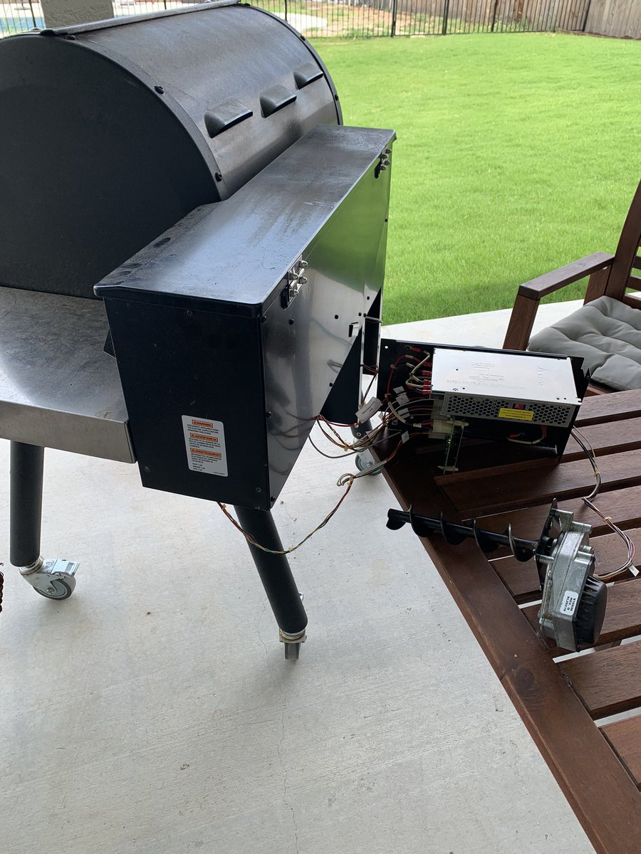 Scott Simpson (@scotty) on Twitter photo I love this grill, it makes some of the most delicious stuff. But man, it is a challenge to keep loving it. No BBQ this weekend <a href="/WeberGrills/">Weber Grills</a>. #smokefire I love this grill, it makes some of the most delicious stuff. But man, it is a challenge to keep loving it. No BBQ this weekend <a href="/WeberGrills/">Weber Grills</a>. #smokefire