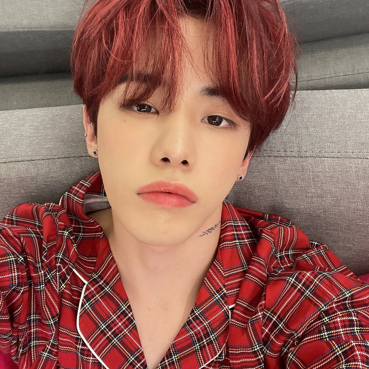 OmegaX_members's tweet photo. [#OX]

꿀잠자고 일어났젠🖤

#OMEGA_X #오메가엑스 #XEN https://t.co/BIouCmlf6L