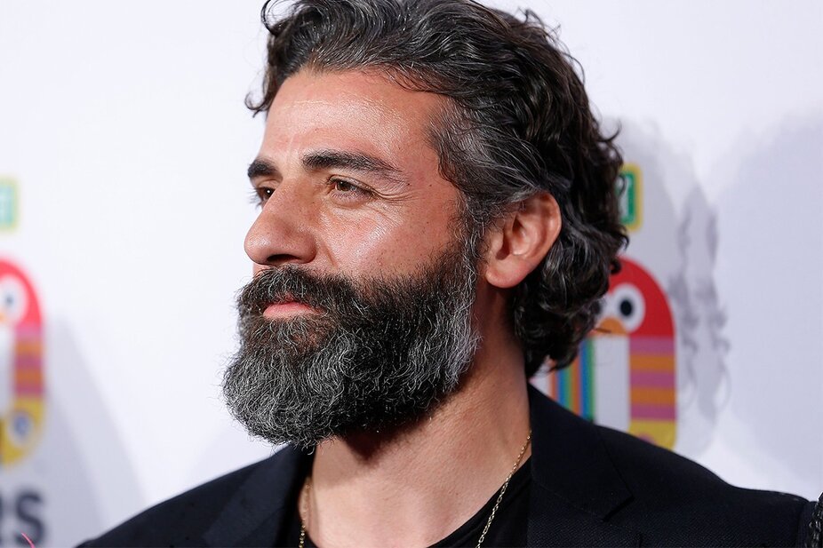 geoftyler's tweet photo. The magnus opus film I write will be Oscar Isaac, Diego Luna and Pedro Pascal as three lone wolf cowboys who are forced to work together to get revenge/their money back from their shared enemy... Tom Hardy https://t.co/QWX74q5yc0