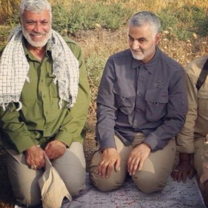 "عندما تسمعون ذكريات الشهداء ، فلا تظنوا أن جميع الناس كانوا مثل هؤلاء الشهداء. حتى لم يكن جميع المجاهدين مثل الشهداء. كان هؤلاء الشهداء قلّة ومصطفين ولم يزدد عددهم يوما، ولا يزالون قلّة قليلة. فإن هؤلاء هم (السَّابِقُونَ السَّابِقُون) بتعبير القرآن الكريم".
-الشيخ بناهيان