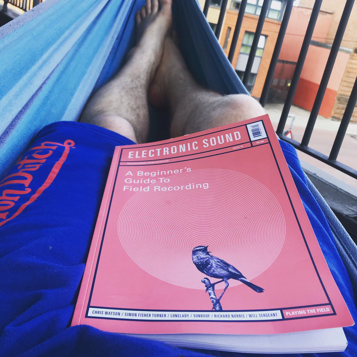 BricolageG5's tweet image. Waiting for the sunset and chilling on the hammock with the latest edition of @ElectronicMagUK 

As a huge fan of field recordings for years this one has to be one of my favourite editions of the mag so far. Brilliant read.

#hammocktime #electronicsoundmag #glasgow