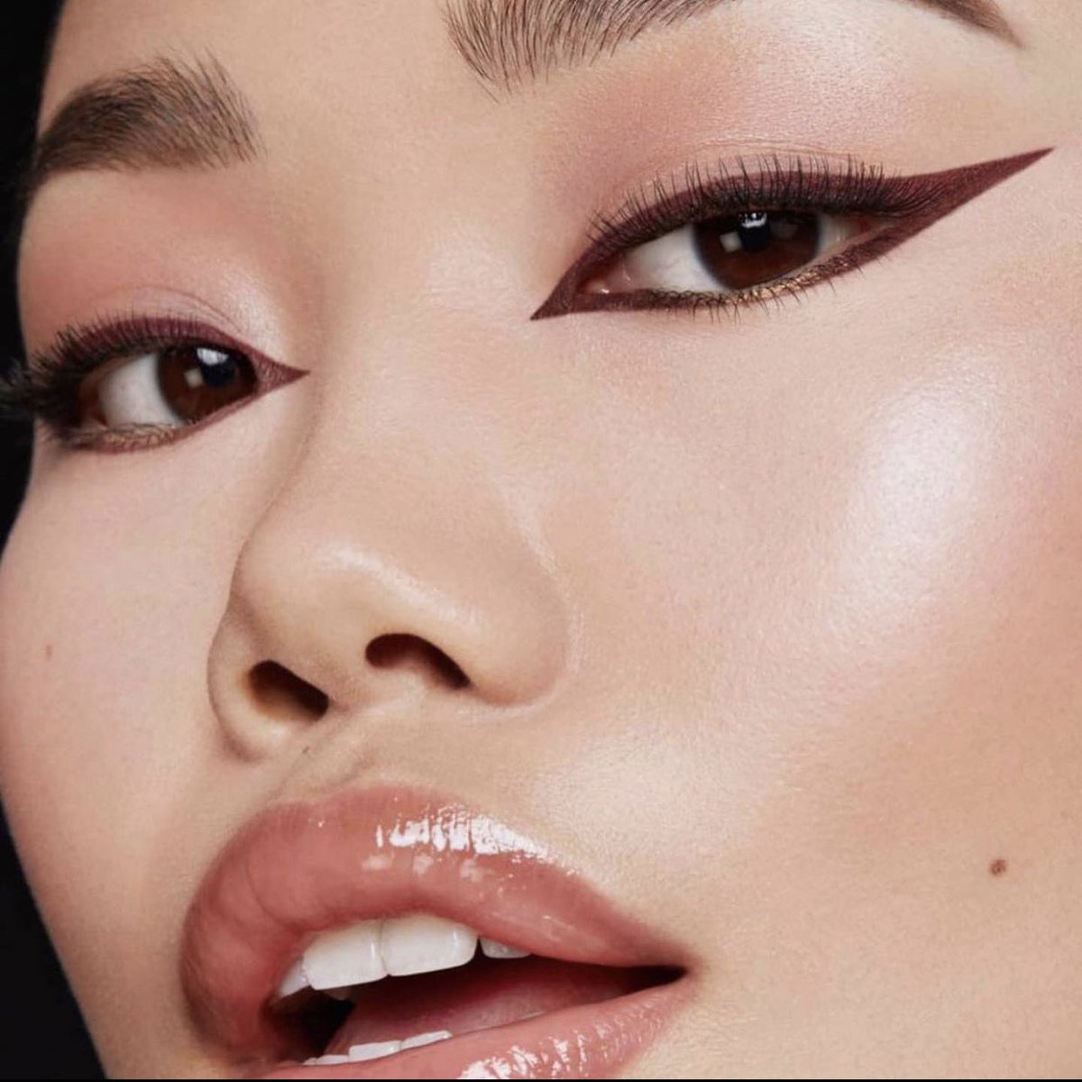 RHMGMT's tweet photo. 💥 client @juliaakong for @kyliecosmetics new campaign 💥 https://t.co/kAmVRuAZLQ