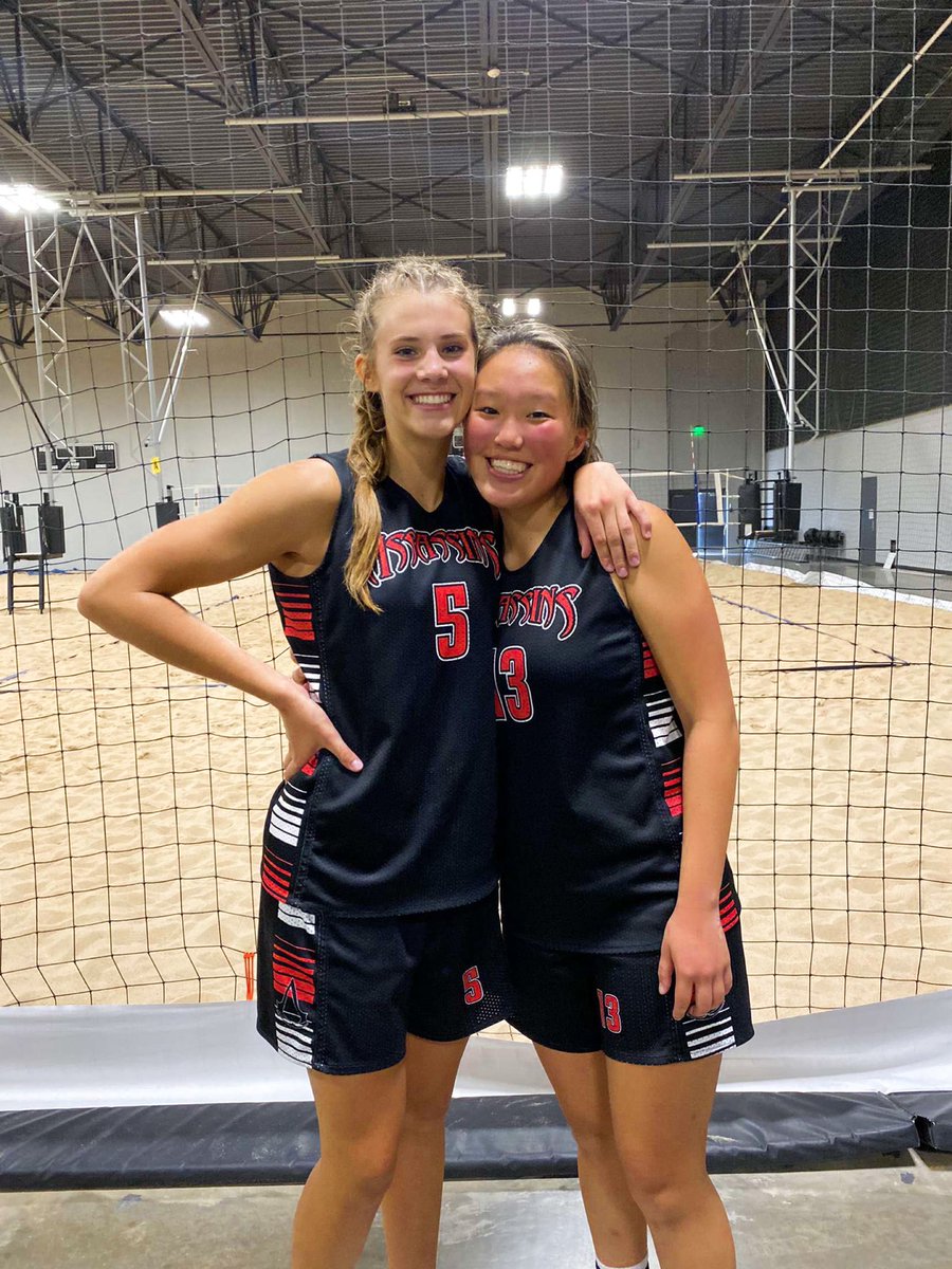 ashton_judd's tweet photo. I had my last go around with my girls today! 6 years later and we finished as champions, I love these girls! 🤍🤍 Even though @haileyshannon28 and @mckinleys35 skipped…🙄@Ashcole22 @woolsey_abby @thelizsheehan @butchjones82 @2022assassins @ericjudd21 https://t.co/DfkM9mLmx2