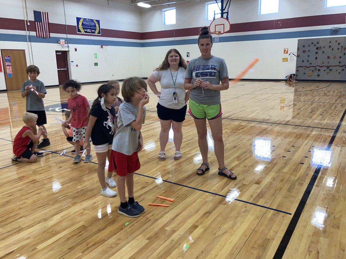 StanwicksKids's tweet photo. Straw rockets at Jumpstart! 
#wineteerstrong #derbyproud #summerlearning https://t.co/yyLsp76ZzA