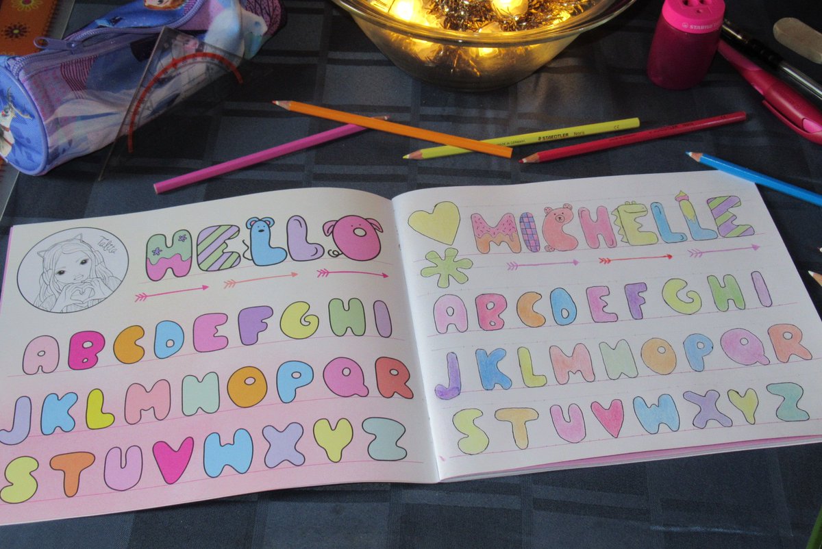 Michel4PTG's tweet image. Got creative and had some fun today. Drew some letters all in a different colour. 🦋🦋💕💕
#Creativelettering