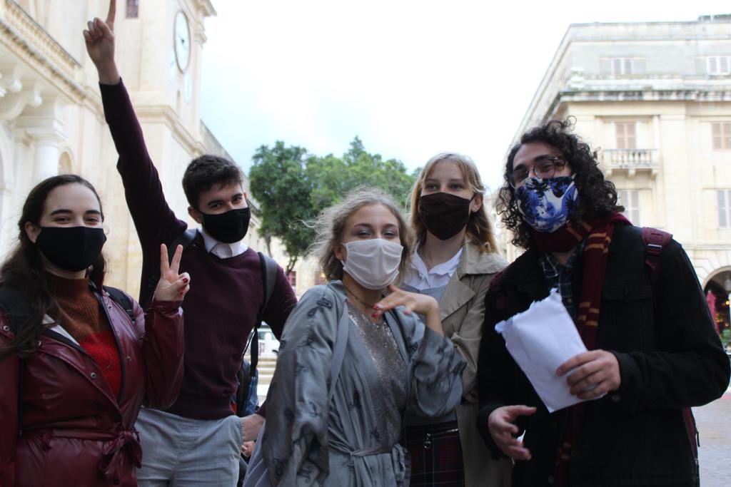 Studio18_Malta's tweet photo. #ThrowbackThursday 👈  Remembering the good times, in trying times.
  
Despite a pandemic, we laughed, we cried, we shared stories &amp; most of all we created new work, feeding our creative minds whilst putting up a lot of peace signs ✌️

Cheers to more adventures 💗 https://t.co/nqQgNzT9sX