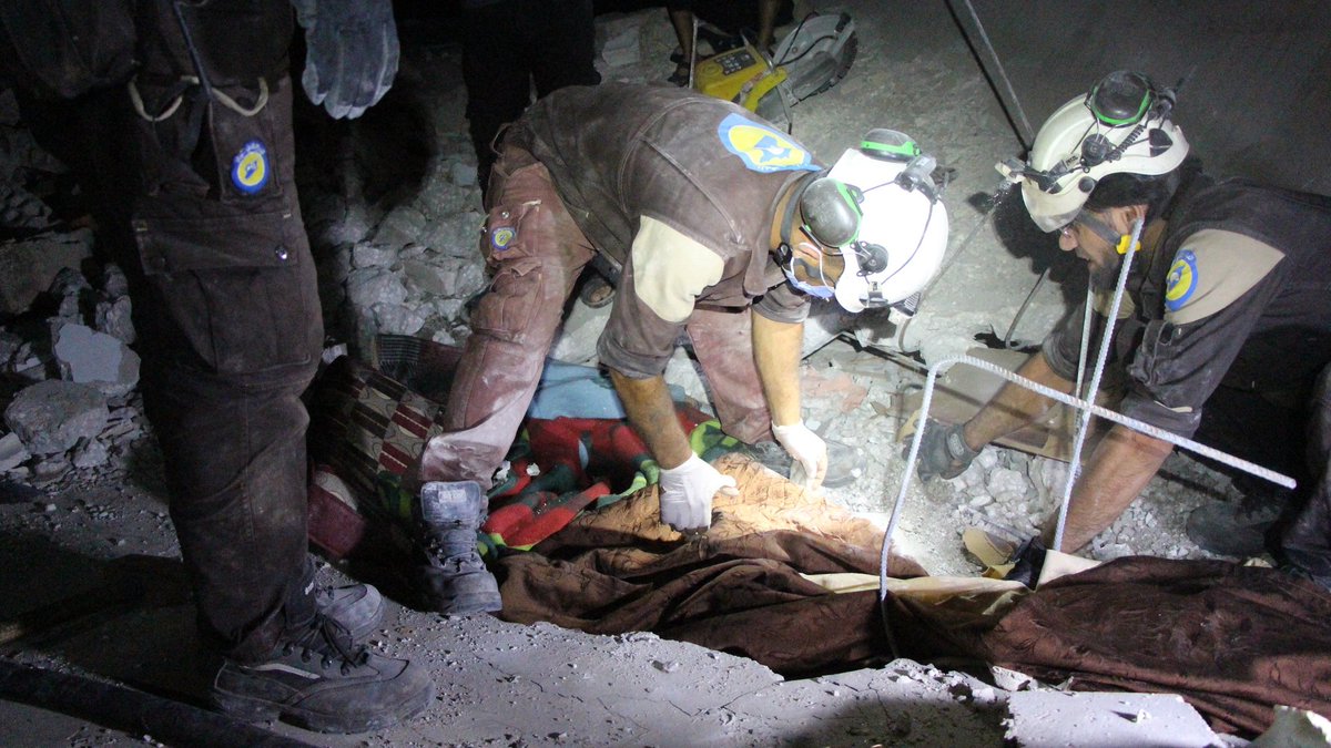 mohmad_rasheed's tweet photo. Since last Friday, July 16th until today, more than 23 people lost their lives, incl. 13 children, as a result of the barbaric attacks by #Russia & Assad's regime forces on civilians in #Idlib. 7 people died today, 14 in other horrific massacres in #Sarja & #Ehsim towns. https://t.co/zTMlZQDI2U