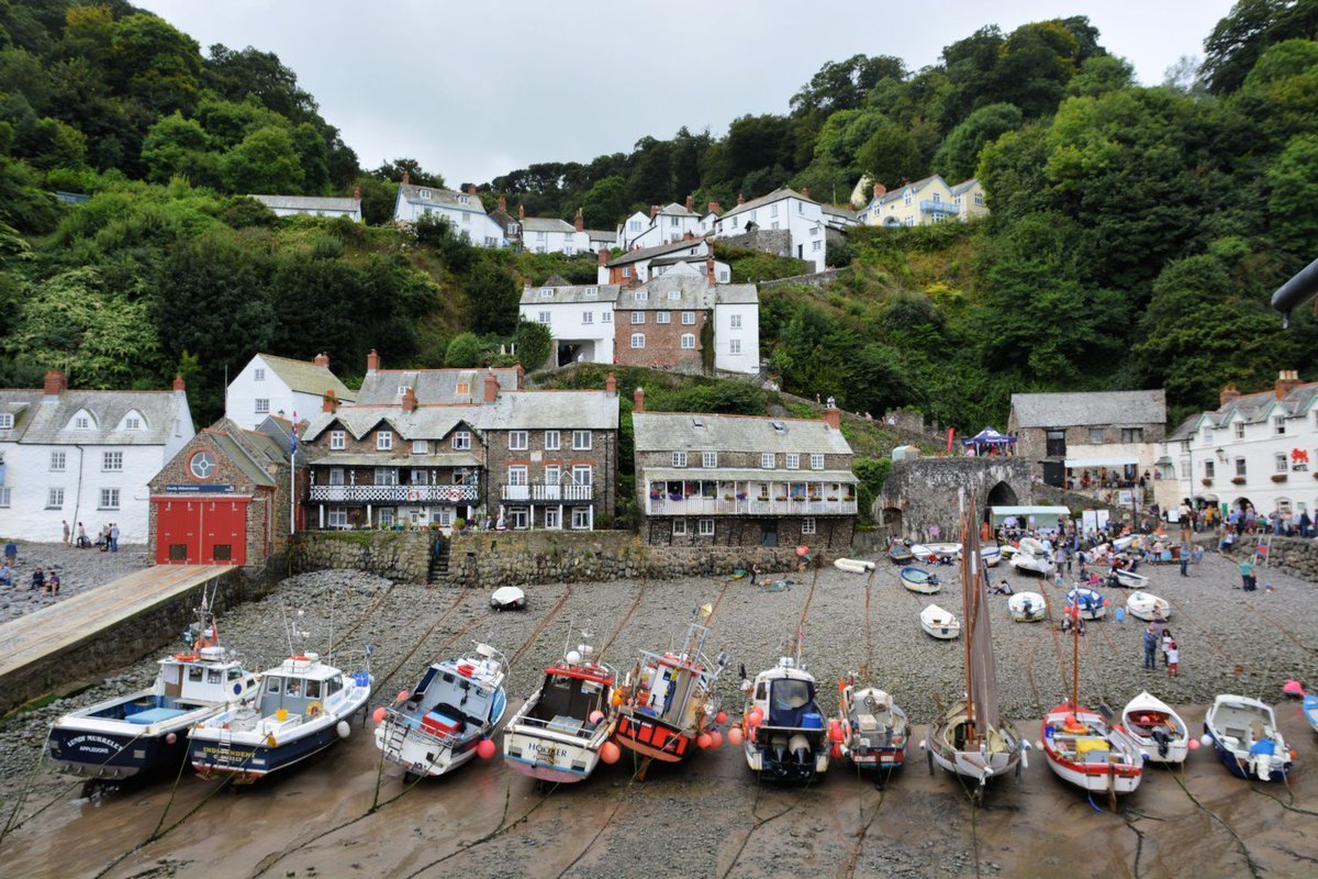 luxlifeblog's tweet image. Discover the top 5 reasons I've fallen in love with North Devon since my parents moved there last year! buff.ly/32R3Liv #staycation2020 #staycations #travelbloggers