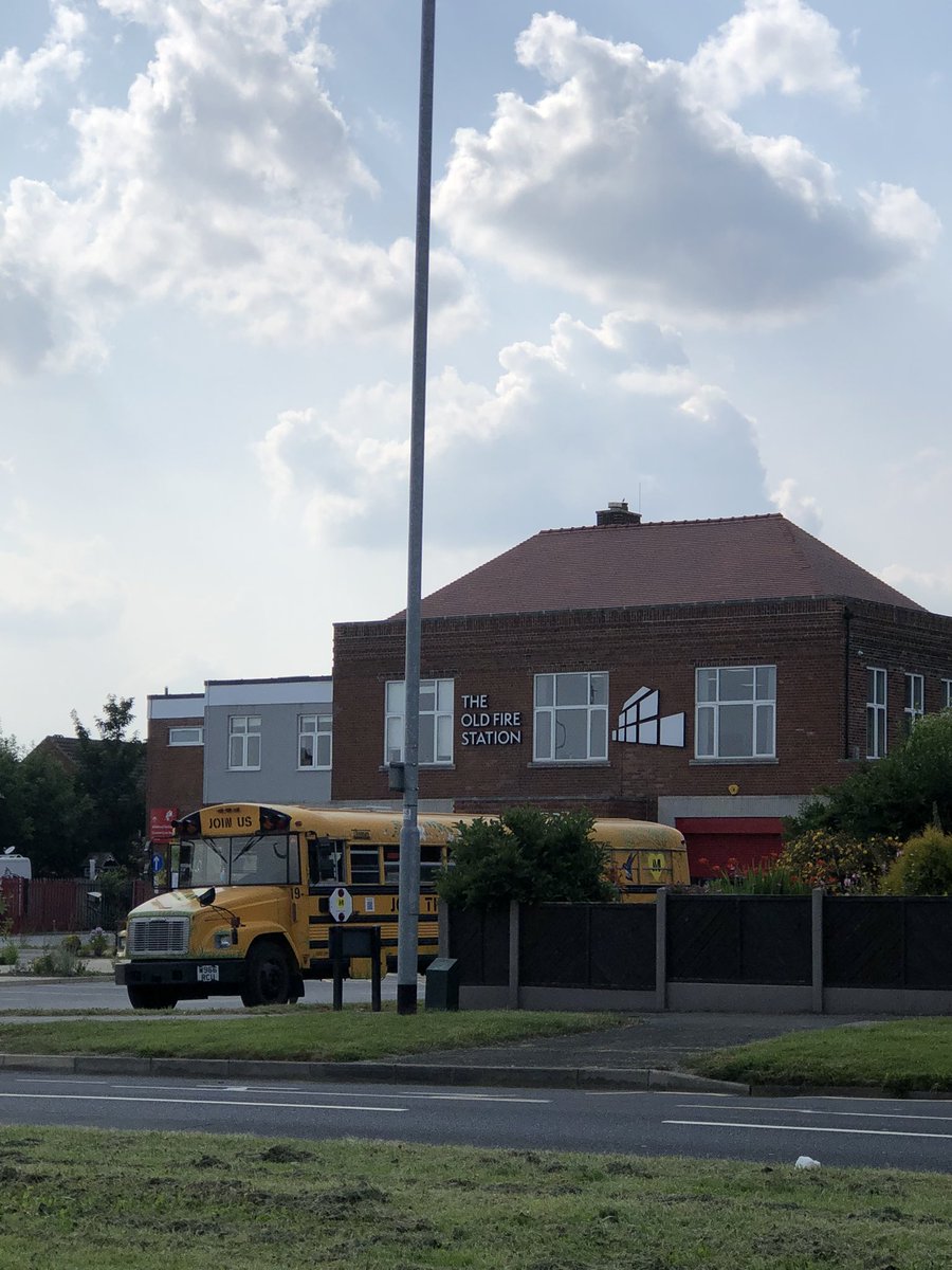Kinder Leeds (@kinderleeds) on Twitter photo Well another amazing day on the Leeds Tour with <a href="/TheHeartMovUK/">The Heart Movement</a> team and the Heart Bus <a href="/OldFireStaLS9/">The Old Fire Station</a>
Tomorrow we are at <a href="/SlungLow/">SlungLow</a> .
Come and say hello
#mindfulness #Wellbeing Well another amazing day on the Leeds Tour with <a href="/TheHeartMovUK/">The Heart Movement</a> team and the Heart Bus <a href="/OldFireStaLS9/">The Old Fire Station</a>
Tomorrow we are at <a href="/SlungLow/">SlungLow</a> .
Come and say hello
#mindfulness #Wellbeing