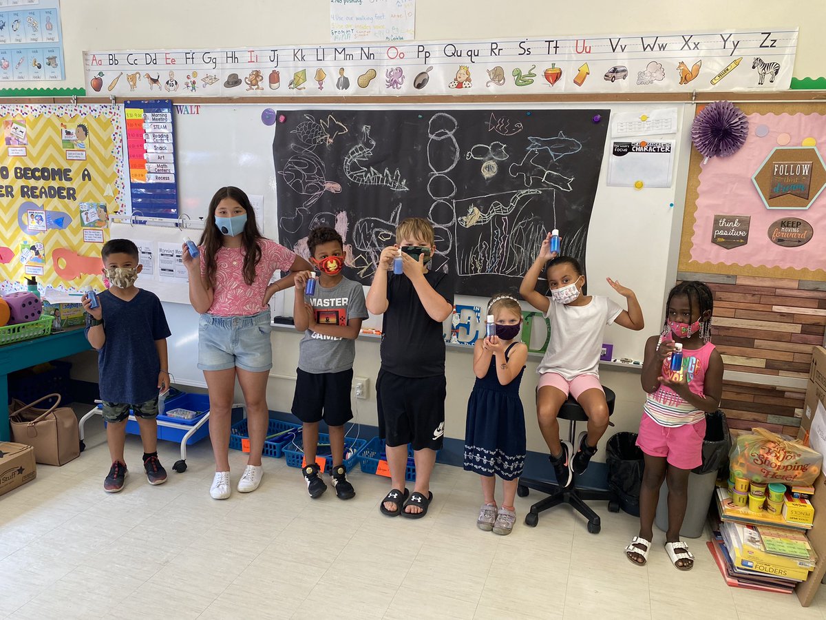 MissRegan8's tweet photo. We always had a blast with K-2 building sailboats and making ocean-themed glitter jars. Then we took a trip to the Art Room to paint Koi Fish with Mrs. Sullivan! 🐠🎨⛵️ https://t.co/vvjfoM0oNg