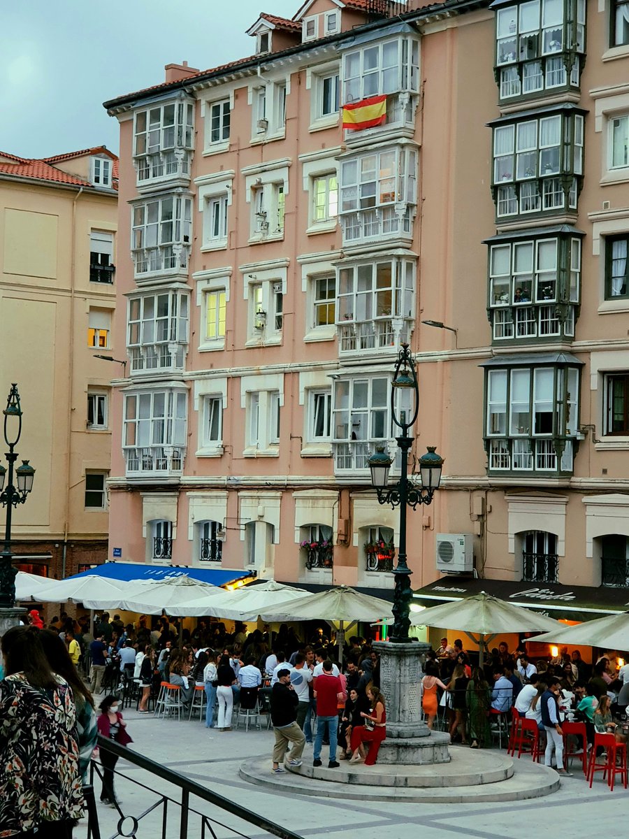 RakyBil's tweet photo. Santander!! Tierruca... Mar y Montaña 🌊💚
Lugares imprescindibles #laconveniente #plazadecañadio #Santander #costaverde #plazadecañadio #plazadepombo #elnorte https://t.co/shDEakcO9Y