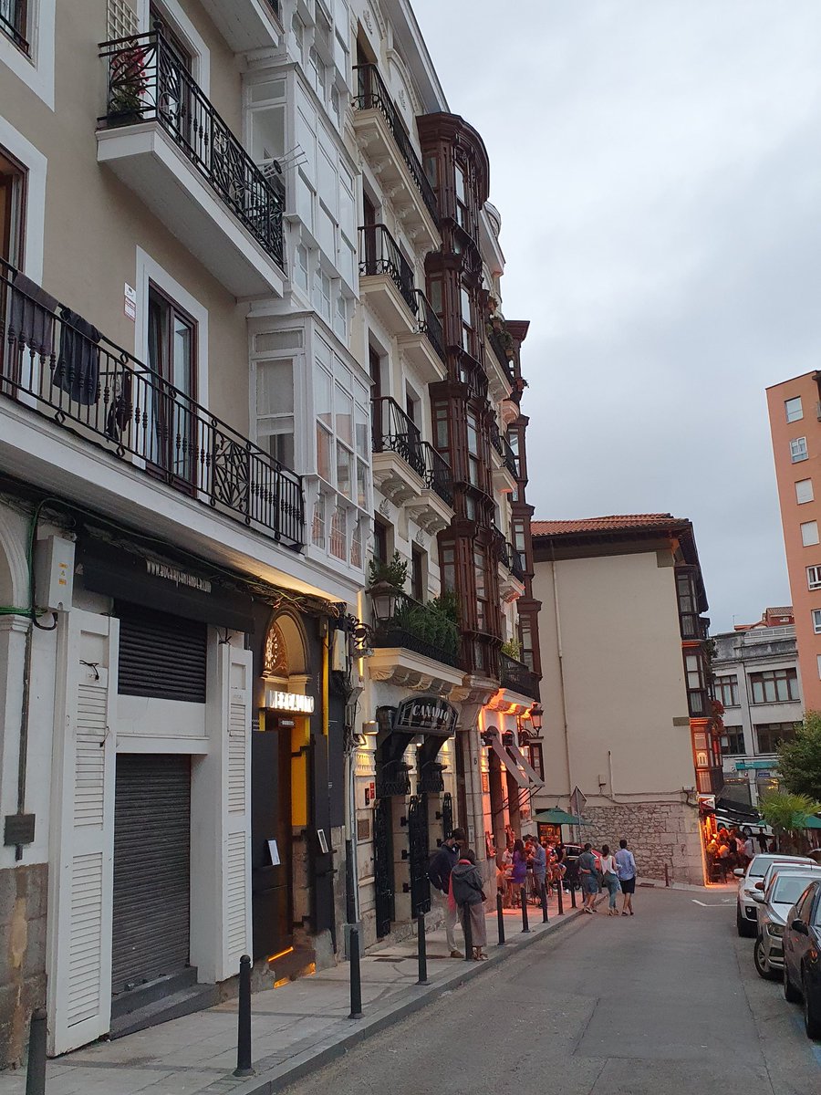 RakyBil's tweet photo. Santander!! Tierruca... Mar y Montaña 🌊💚
Lugares imprescindibles #laconveniente #plazadecañadio #Santander #costaverde #plazadecañadio #plazadepombo #elnorte https://t.co/shDEakcO9Y